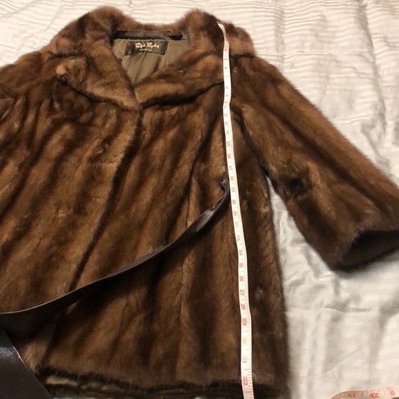 Luxury mink coat - Picture 10 of 12
